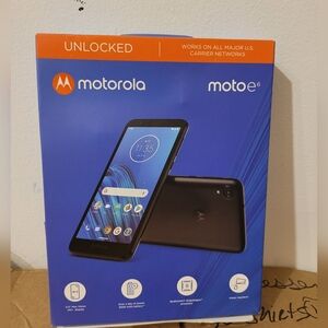 Motorola Moto E6 Smartphone - Black with Blue Packaging